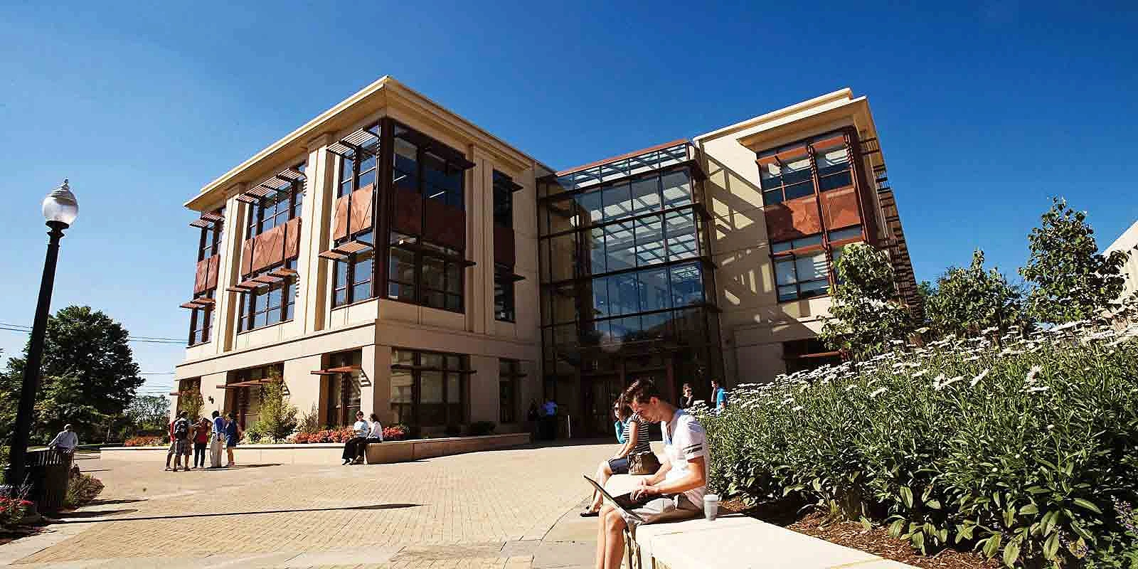 American Collegiate at American University – (Shorelight)