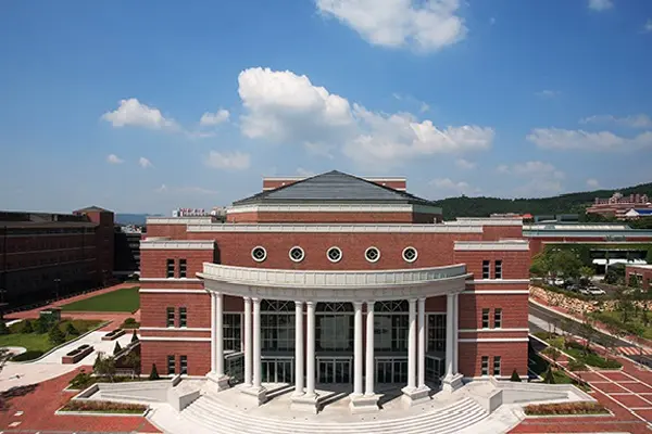 Asia Pacific International College (APIC)