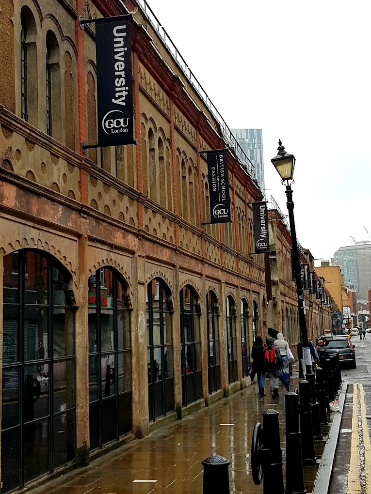 GLASGOW CALEDONIAN UNIVERSITY LONDON