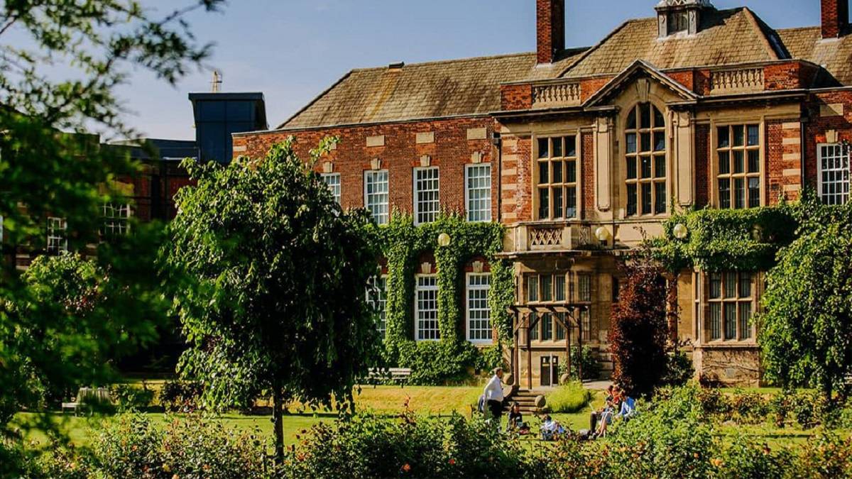 London Study Centre (MIE Service)